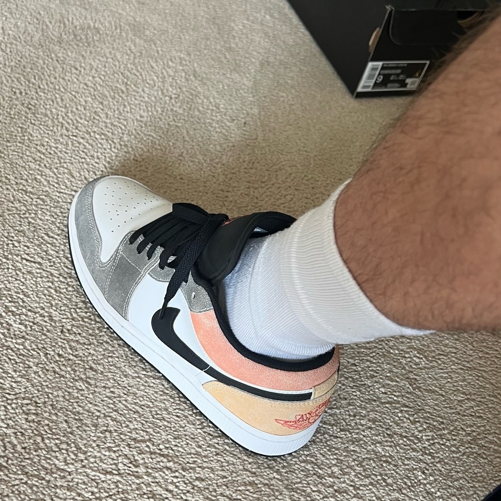 Jordan Low - Picture 6 of 7